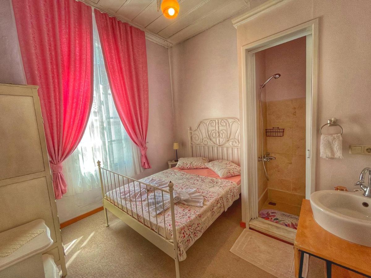 Eolya Konuk Evi Ayvalı Eksteriør billede
